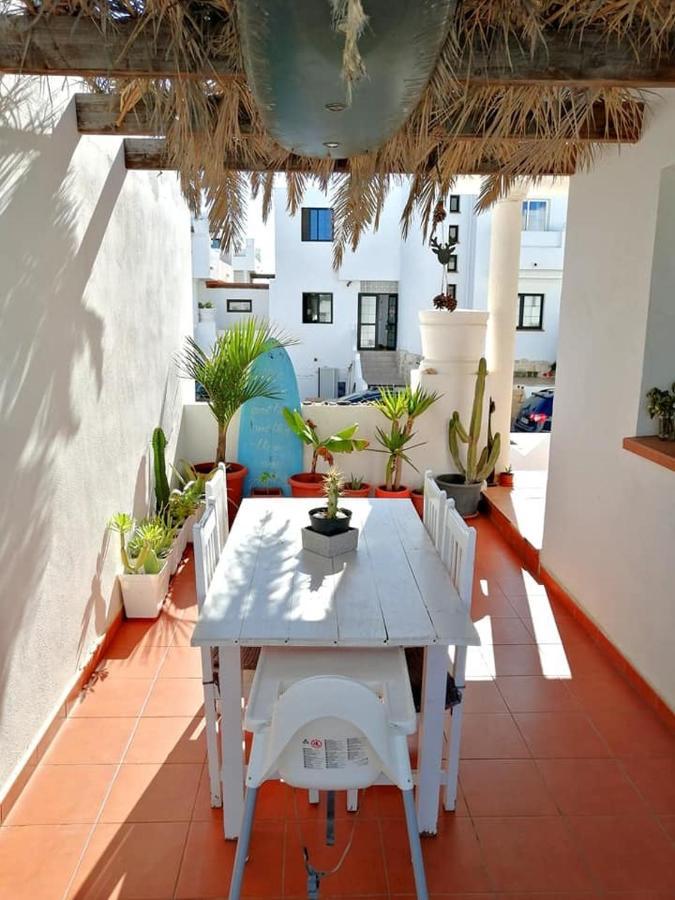 Surf Dream Surfhouse Hostel Corralejo Kültér fotó