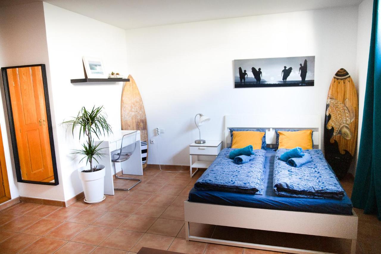 Surf Dream Surfhouse Hostel Corralejo Kültér fotó
