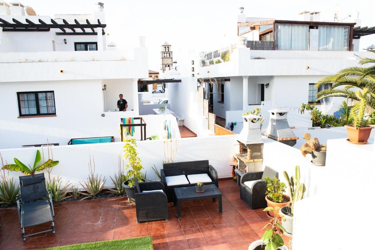 Surf Dream Surfhouse Hostel Corralejo Kültér fotó