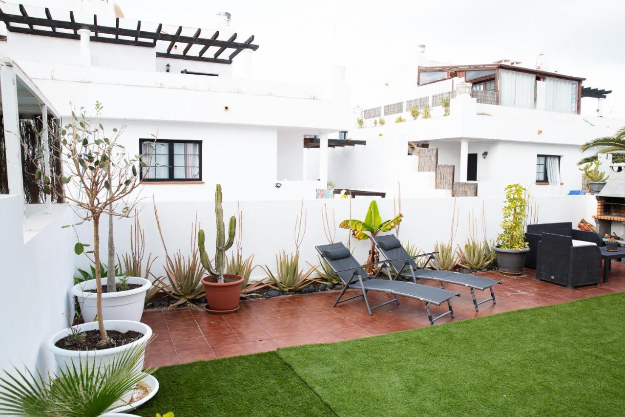 Surf Dream Surfhouse Hostel Corralejo Kültér fotó